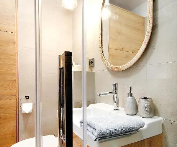 W&k Harmony - Parking W Garazu, Faktura Vat *